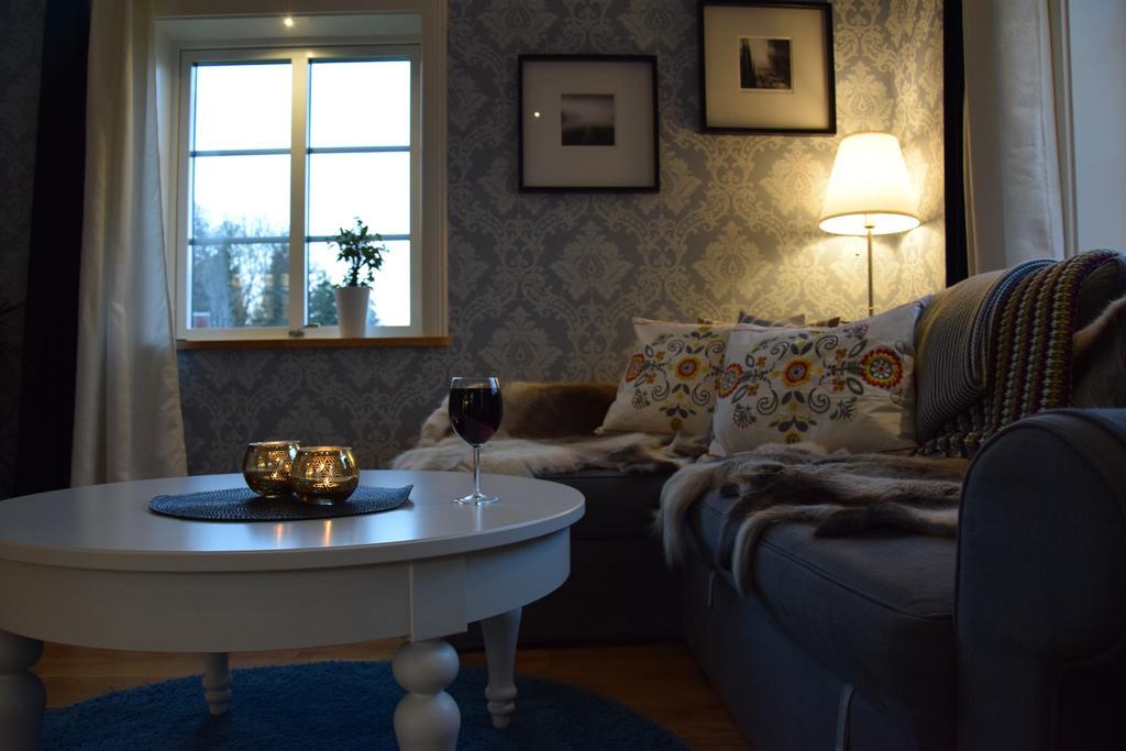 Kronobo Marieholm  Buitenkant foto
